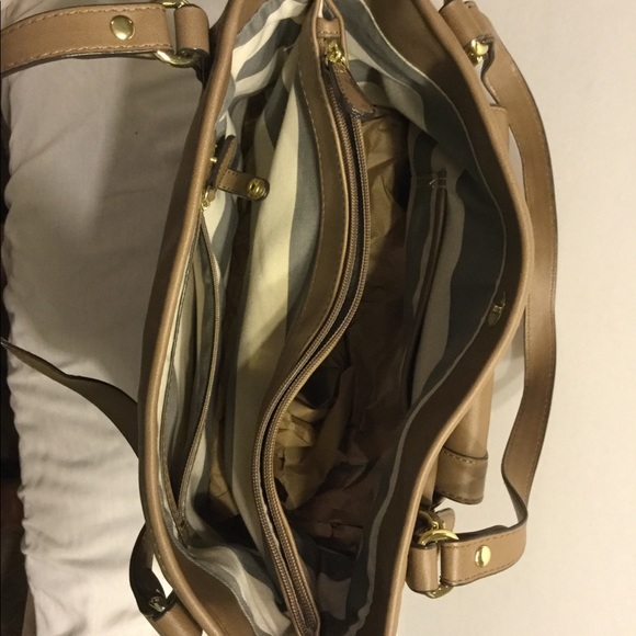 Handbag - Picture 3 of 4